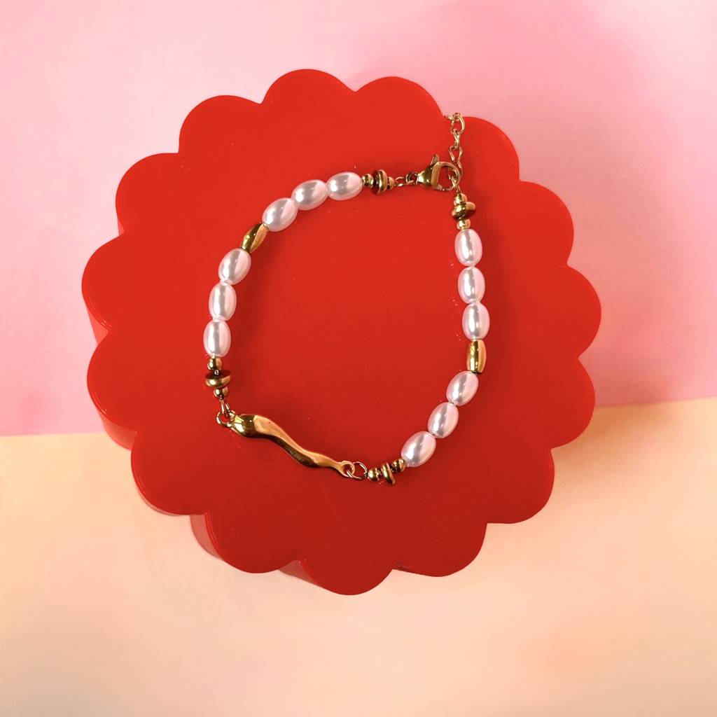 Valentines Special Freshwater Pearl Gift Hamper Set : INPAULAMI-MUKTA-HARPER