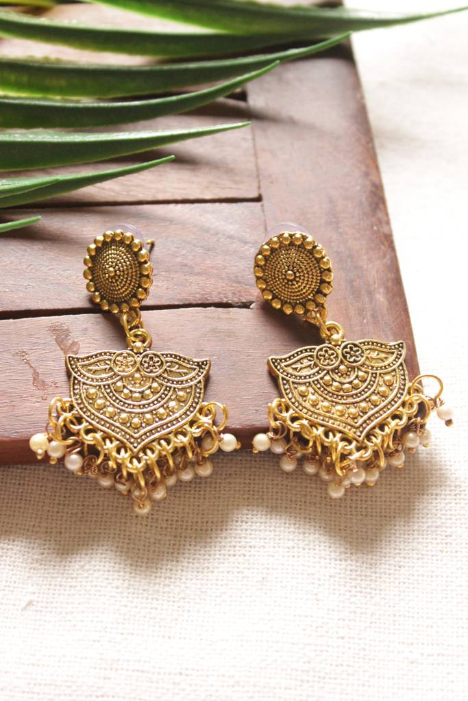 Antique Gold Finish Metal Charms Braided In Red Fabric Threads Handmade Necklace Set : ALT-Jew-Krishna-20