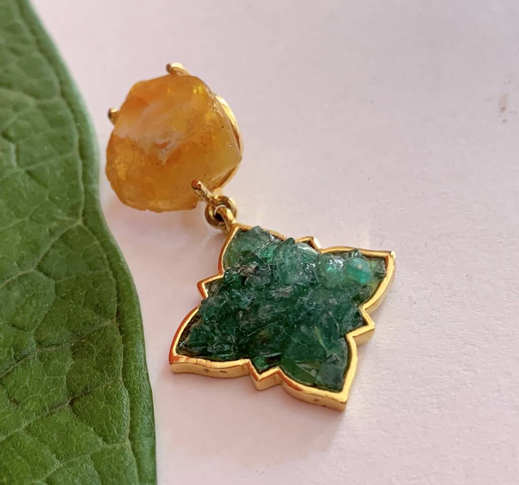 Natural Yellow Sapphire And Emerald Pendant : NH-PDT-02-YS-EM