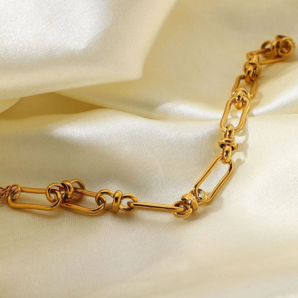 18Kt Gold Plated Paperclip Statement Bracelet, Catalina : INCATALINA