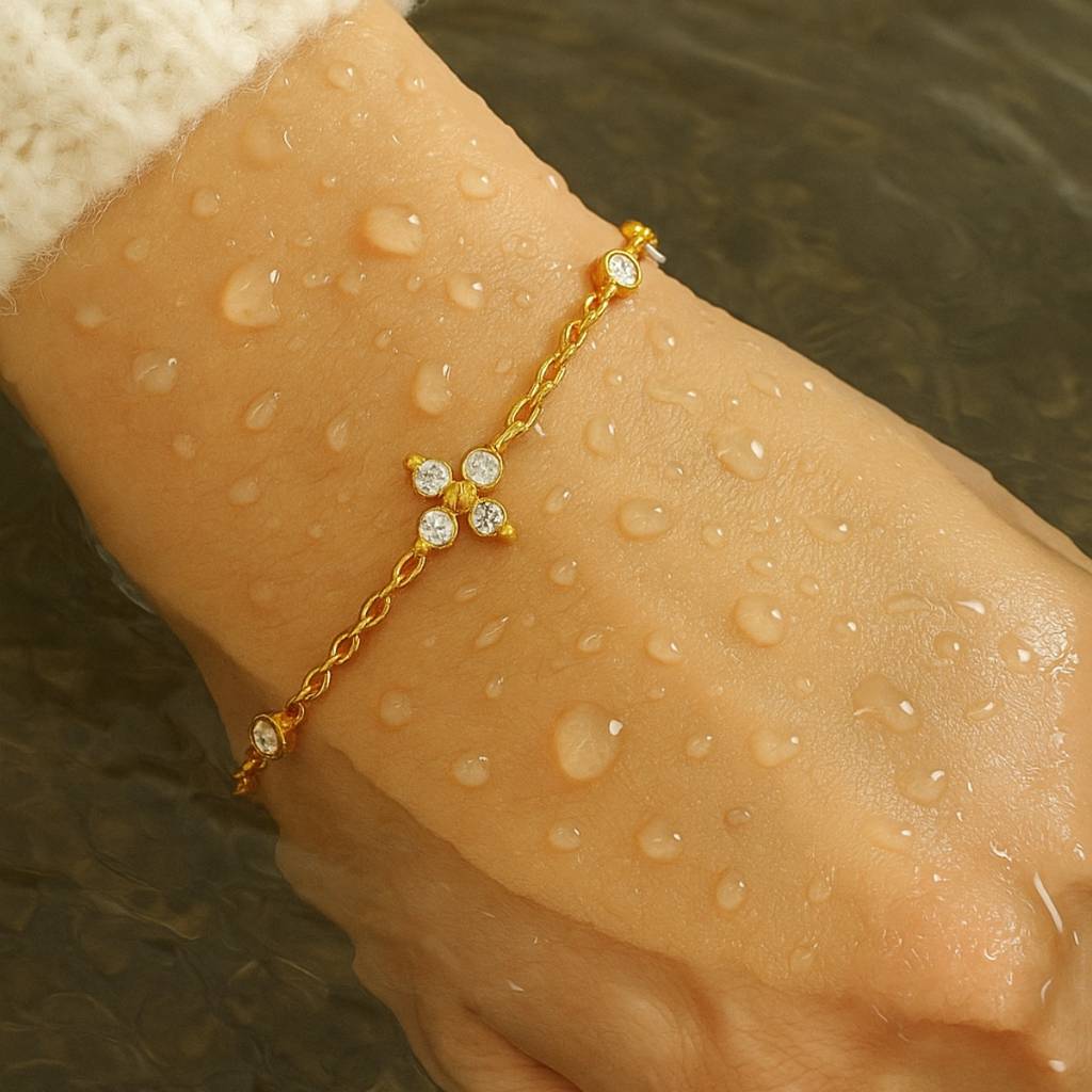 Minimal Flower And Zircon Stainless Steel Waterproof Bracelet, Mirahi : INMIRAHI