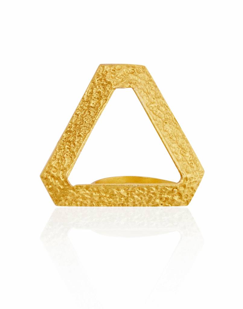 Twin Triangle Ring : ITRG14