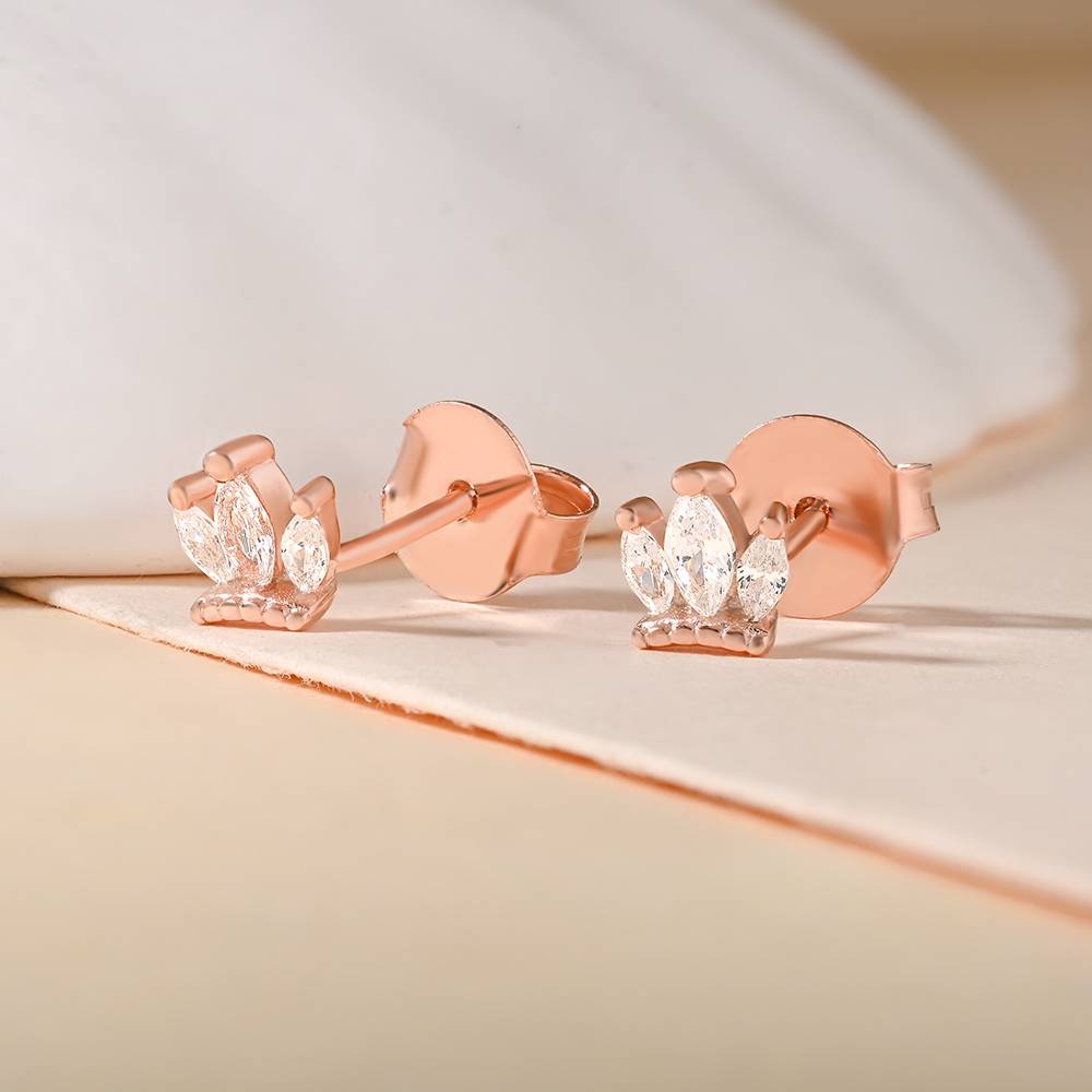 Triple Marquise Crown Stud Earrings : IUER2081