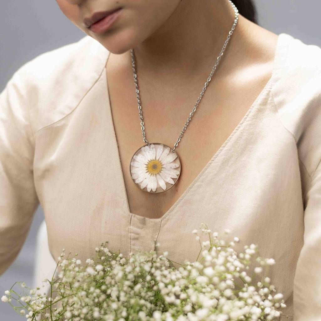 Morning Dew Necklace : MorningDewNecklace