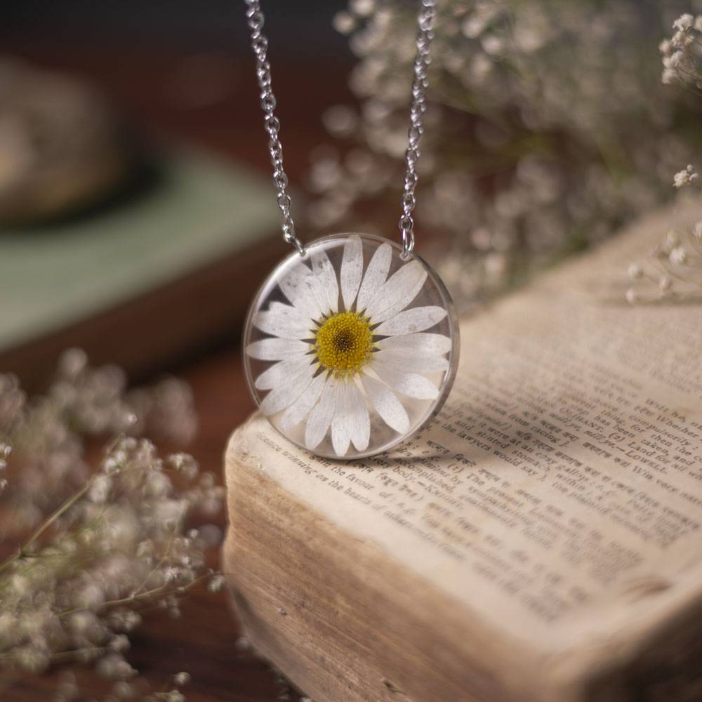 Morning Dew Necklace : MorningDewNecklace
