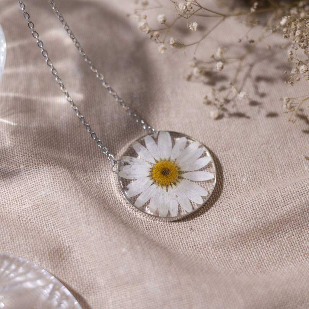 Morning Dew Necklace : MorningDewNecklace