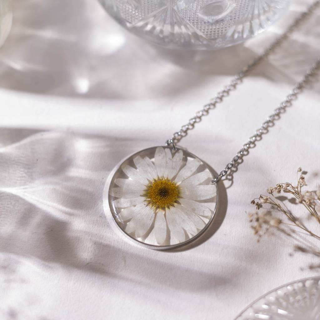 Morning Dew Necklace : MorningDewNecklace