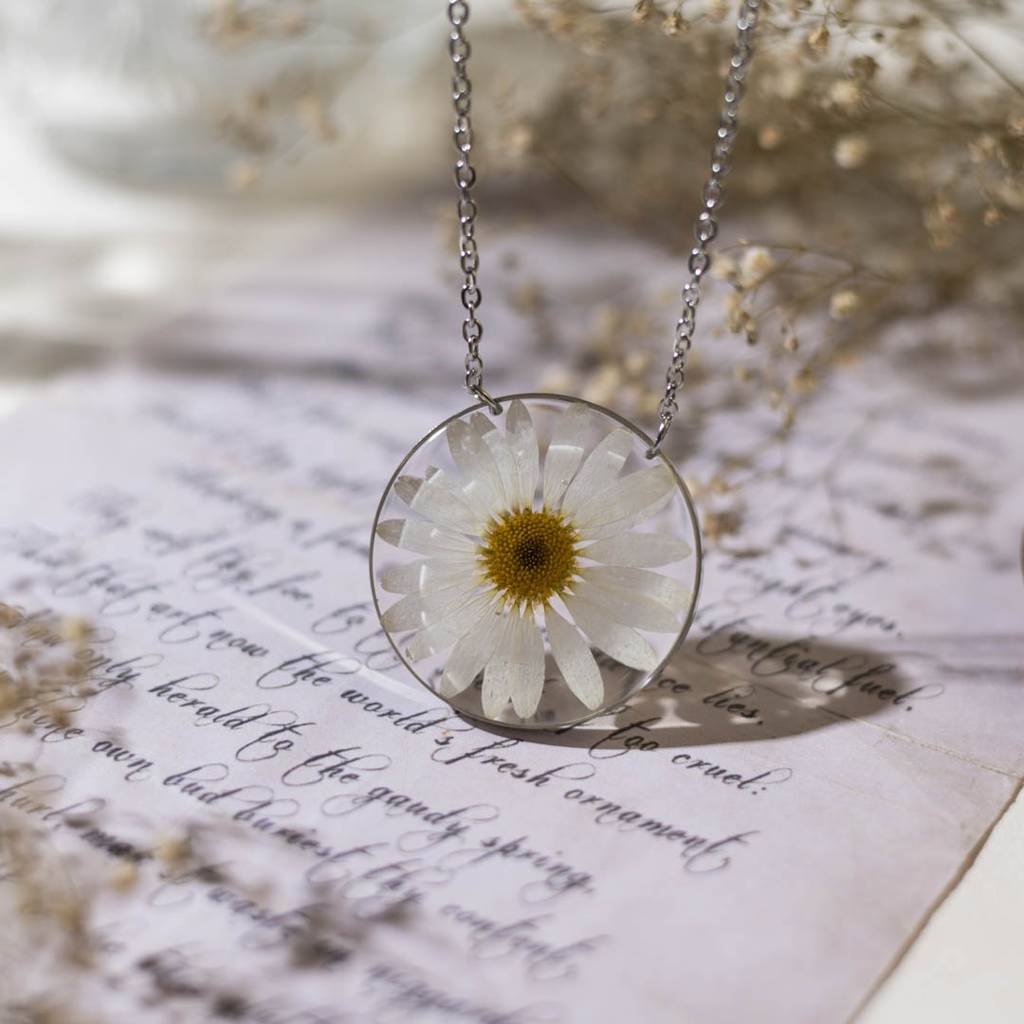 Morning Dew Necklace : MorningDewNecklace
