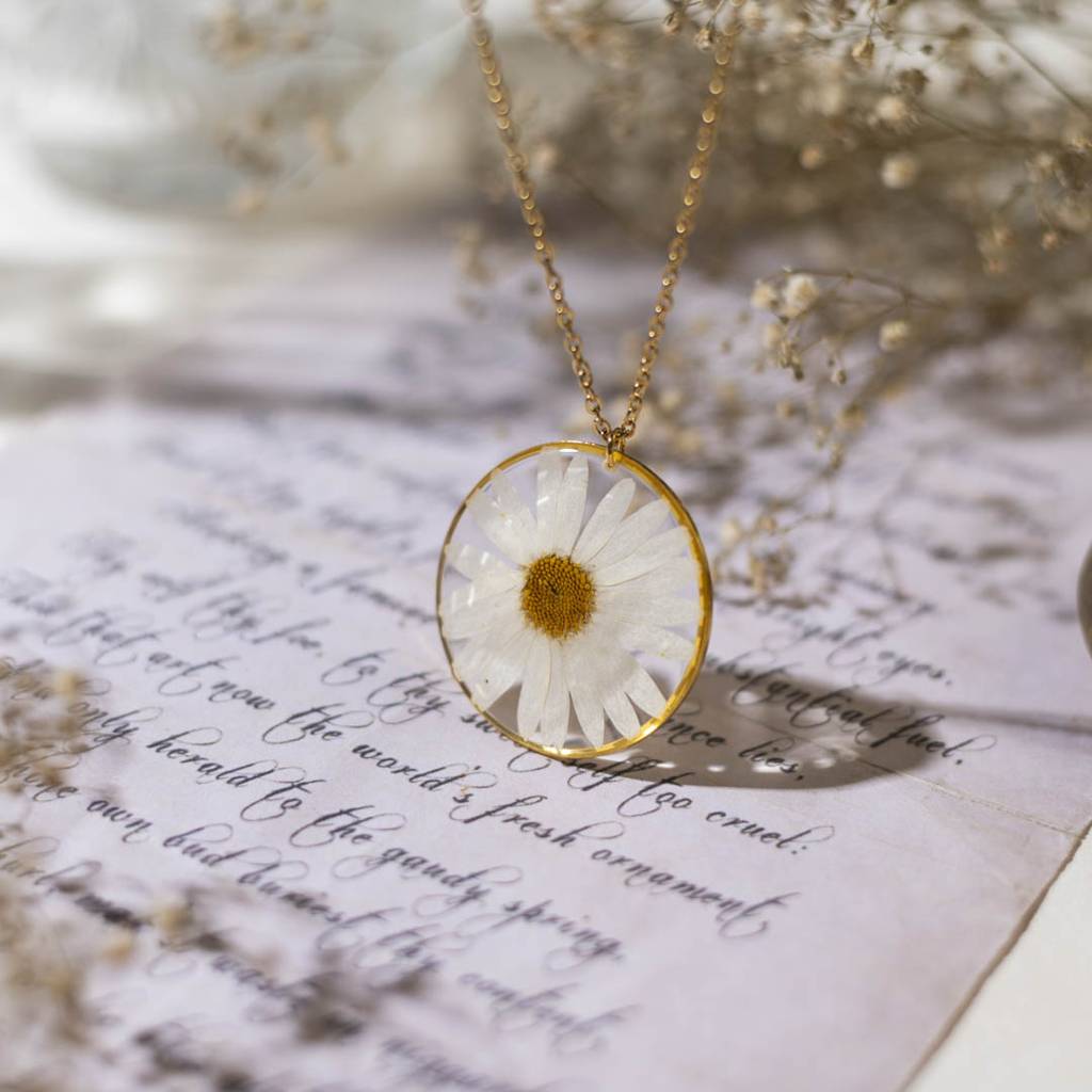 Morning Dew Necklace : MorningDewNecklace