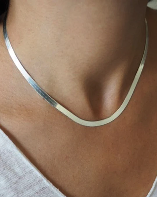 Moon Glade Necklace : 21MoonGladenecklace