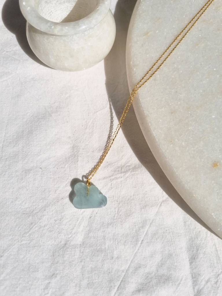 Aquamarine Cloud Pendant With 18Kt Gold Plated On Brass Chain : NO-Q-6978-16