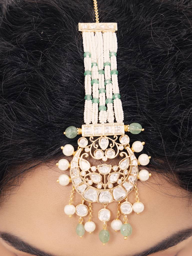 Polki-Pearl Radiant Maang Tikka : JBR24AUHMCOL1483