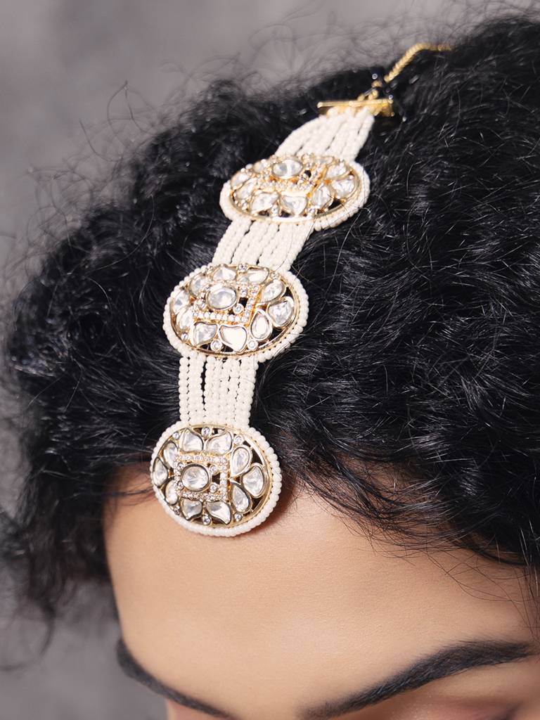 Polki-Pearl Elegant Maang Tikka : JBR24AUHMCOL1486