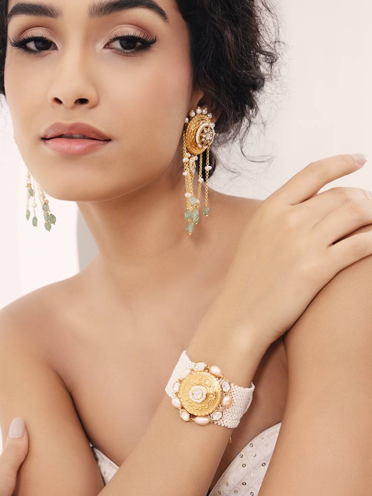 Polki-Pearl Sophisticated Bracelet : JBR24AUHMCOL1490