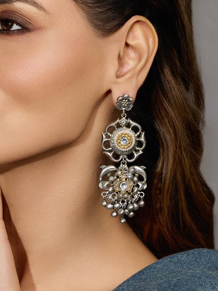 Oxidized Silver Dangler Earrings : JBRAUG2845