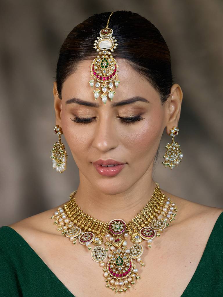 Regal Radiance Maang Tikka : JBRAUG2866