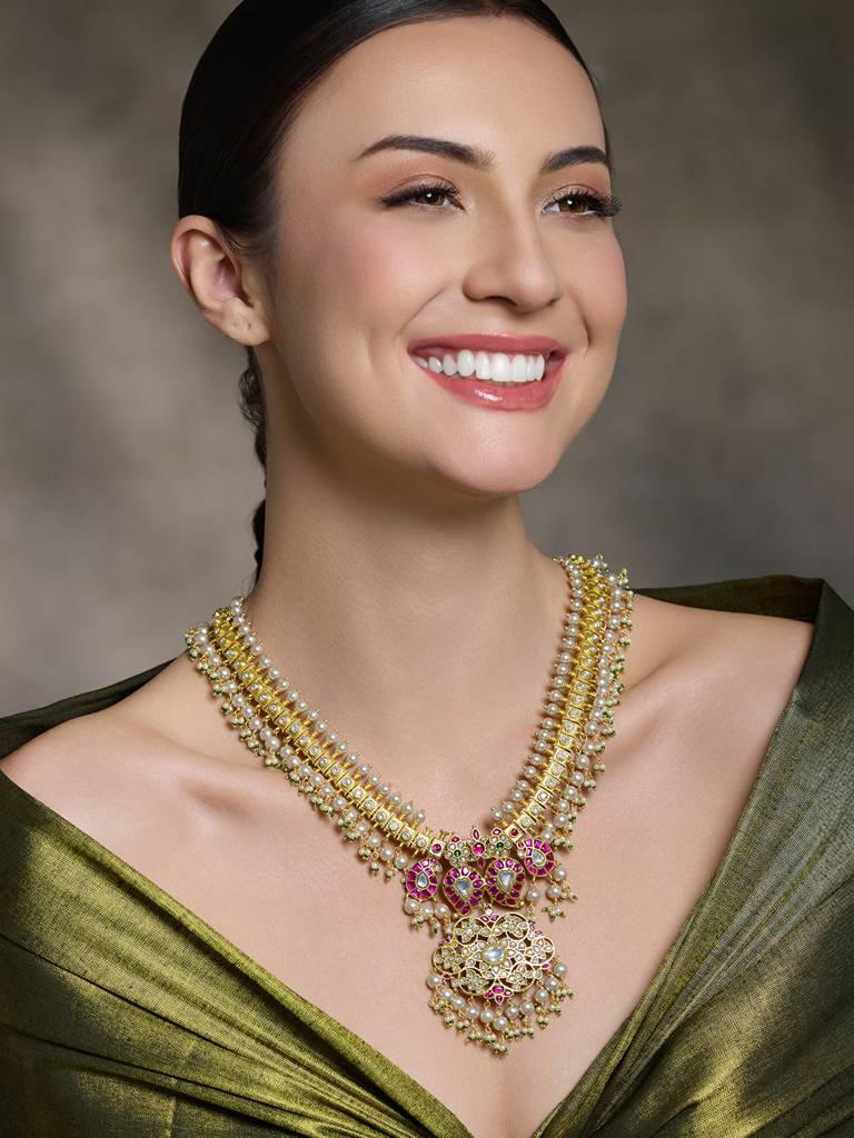Regal Radiance Necklace : JBRAUG2883