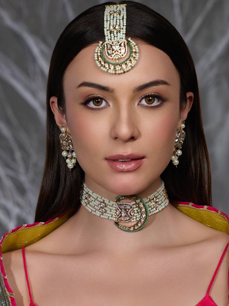 Divine Dazzle Bridal Ensemble : JBRAUG2926