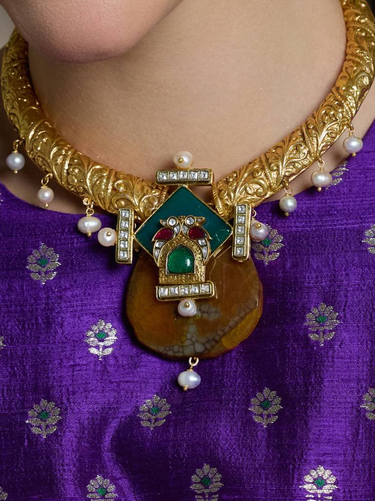 Antique Temple Pendant Necklace : JBRAUG2998