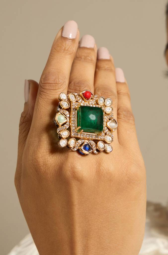 Emerald Prism Square Ring : JBRITIBSRG1