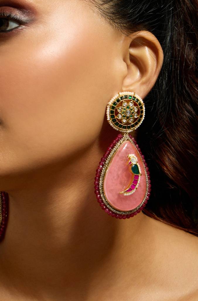 Parrot'S Plume Earrings : JBRITIER23