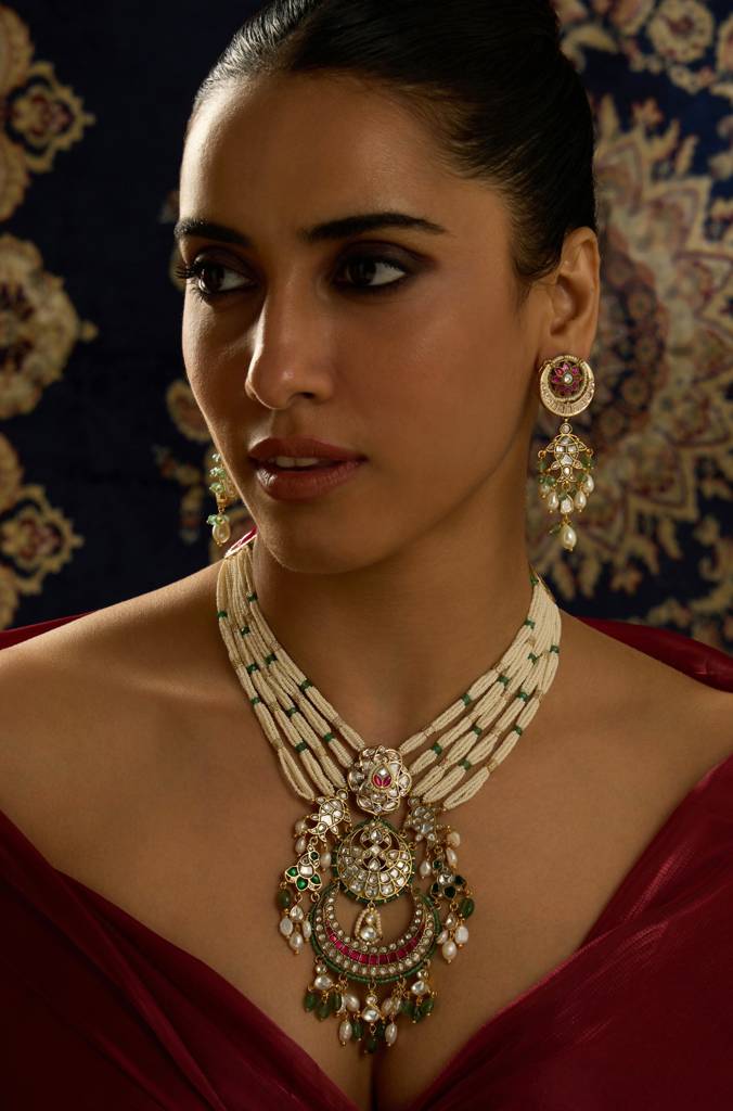 Regal Heritage Necklace Set : JBRITINKS37