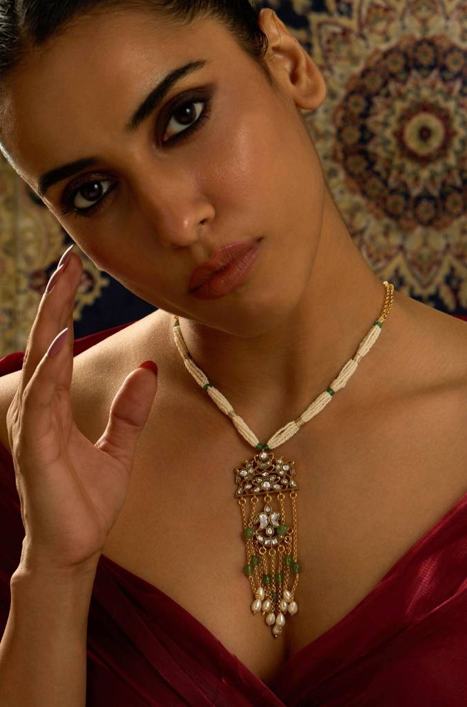 Rajwadi Charm Petite Necklace : JBRITINKS44
