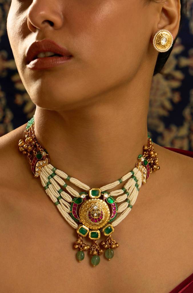 Majestic Pearl Motif Necklace Set : JBRITINKS46