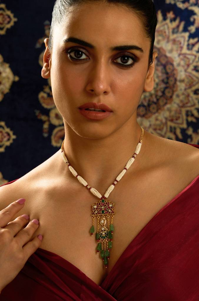 Twisted Pearl Rajwadi Necklace : JBRITINKS50