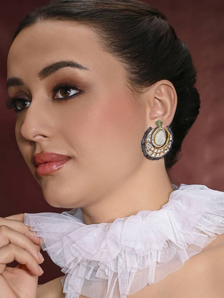 Classy Blue Stud Earrings : JBRMR24ER4