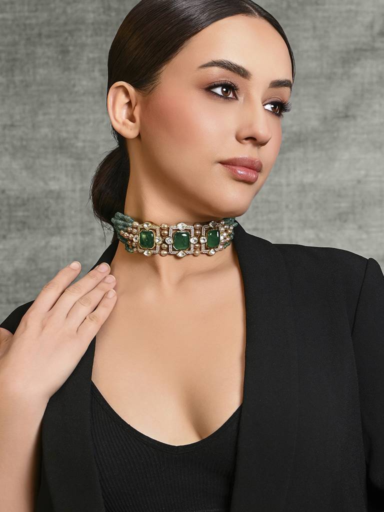 Charismatic Beaded Choker In Green : JBRMR24NK15