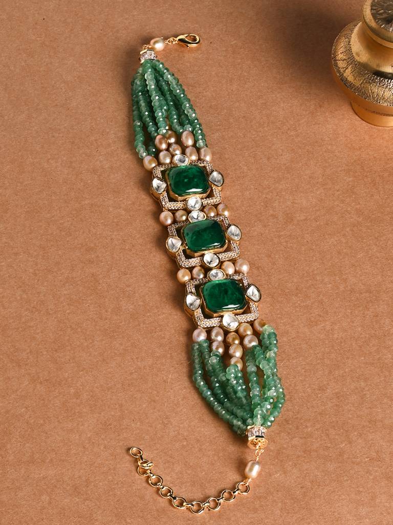 Charismatic Beaded Choker In Green : JBRMR24NK15