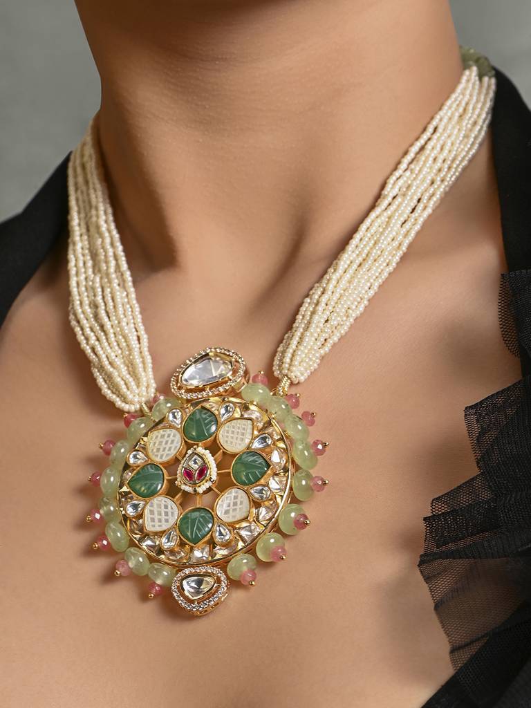 Wondrous Multi-Colour Beaded Necklace : JBRMR24NK20