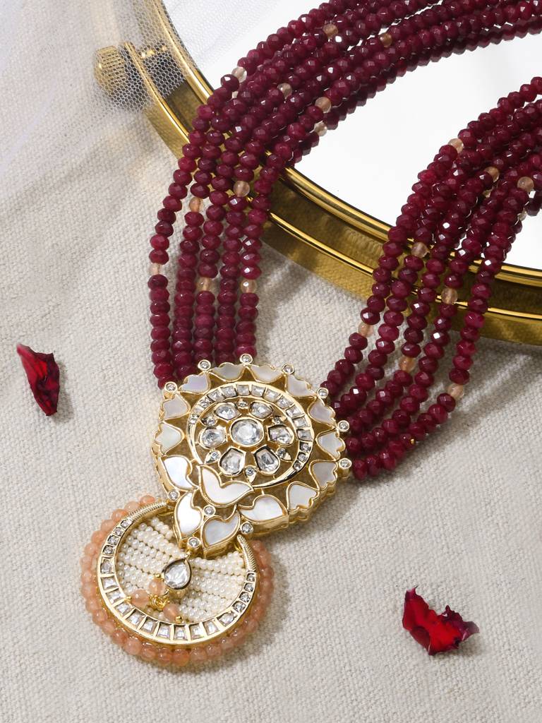 Mesmeric Red Necklace With Earrings : JBRMR24NKS46