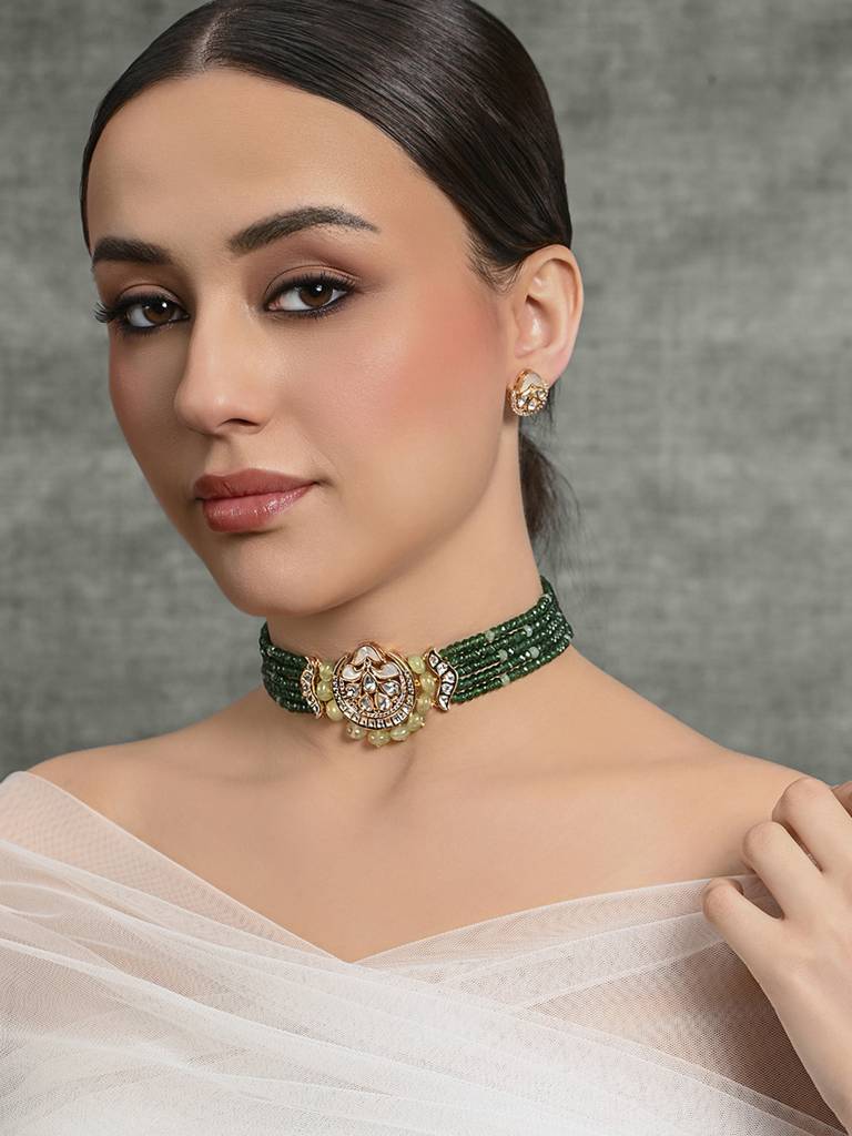 Charismatic Choker With Earrings : JBRMR24NKS52