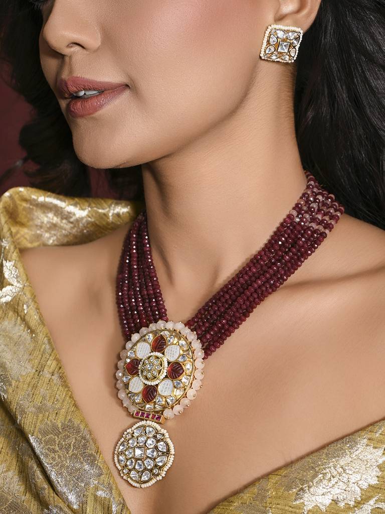 Luxuriant Necklace With Earrings : JBRMR24NKS63