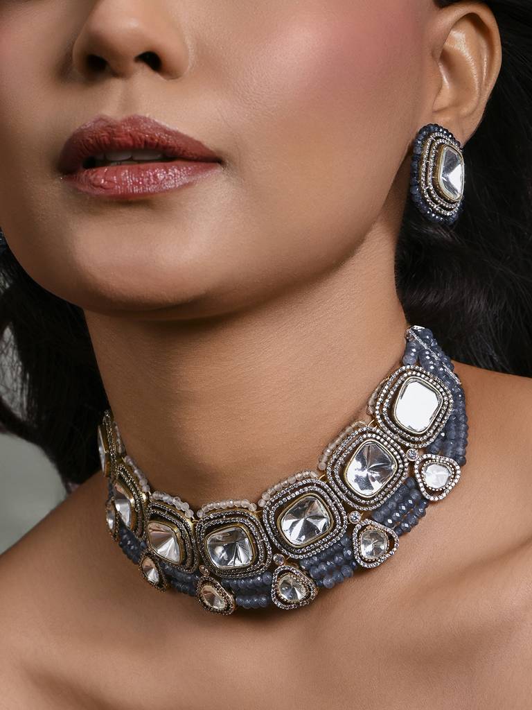 Heartfelt Choker With Earrings : JBRMR24NKS85