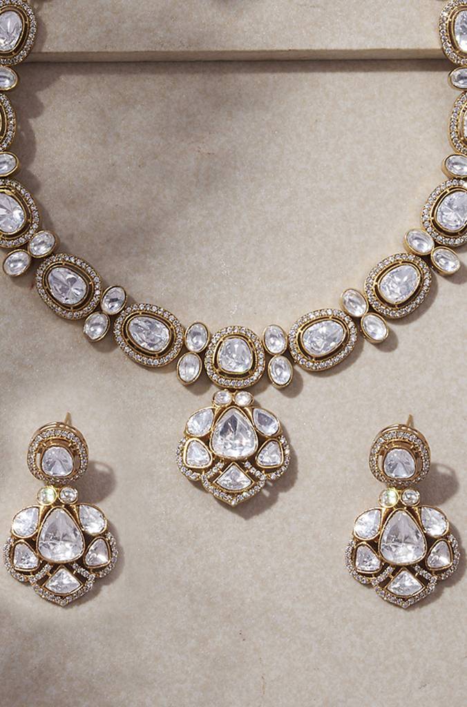 Alluring Polki Necklace Set : JBRNS7FB24