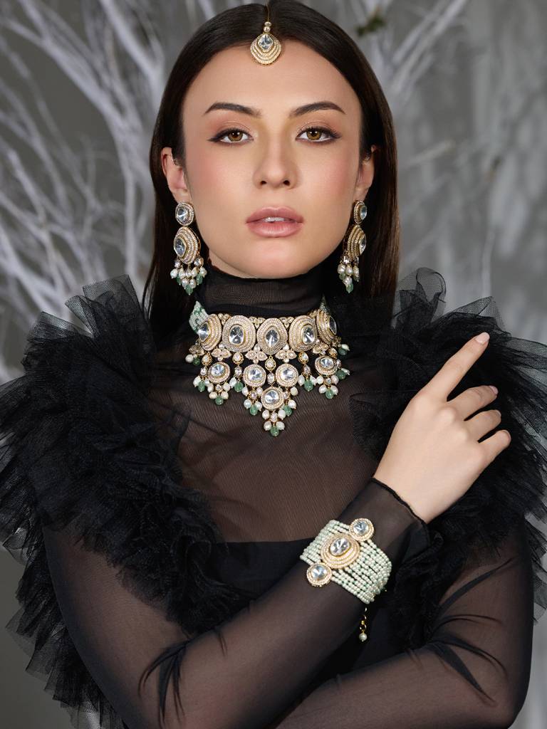 Ira Crystal Dewdrop Set : JBRNSETMTAUG2974