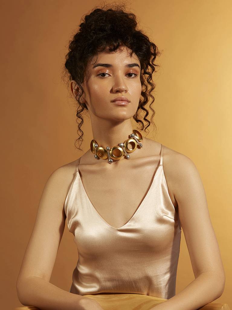 Golden Circlets Choker