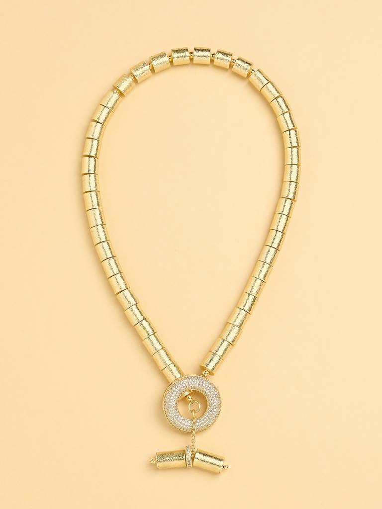 Toggle lock gold train necklace