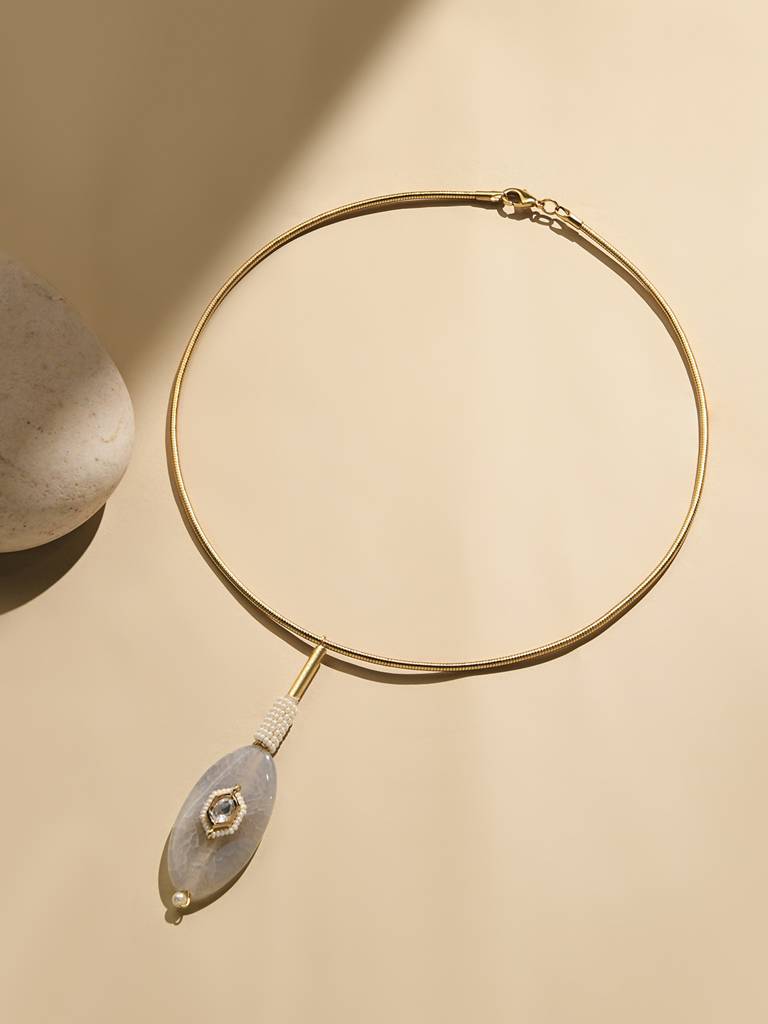 Exquisite Gold Stiff Wire Choker : JBRPRMYN2