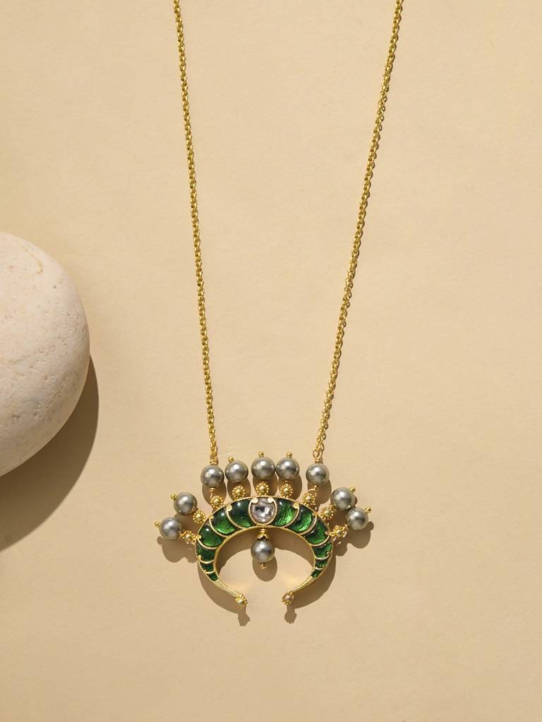 Opulent Gold Necklace : JBRPRMYN33