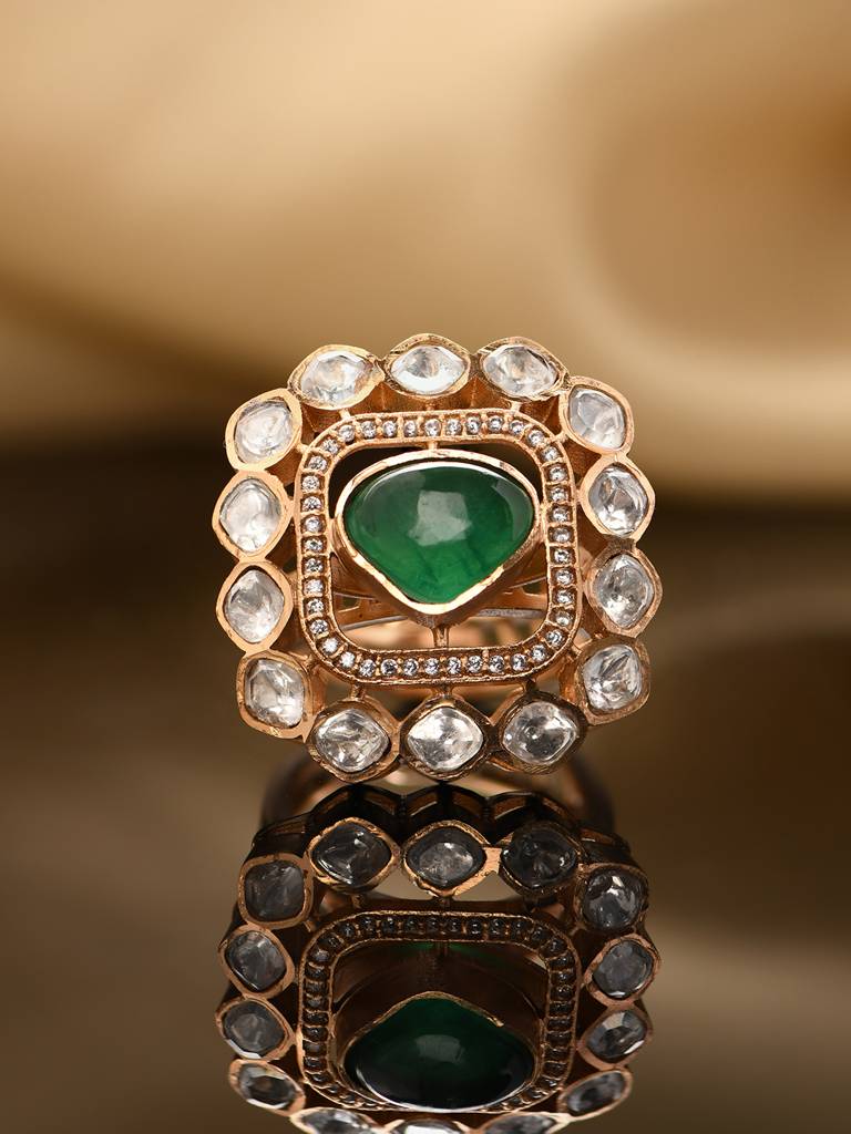 Luminous Emerald Ring : JBRRG12FB24