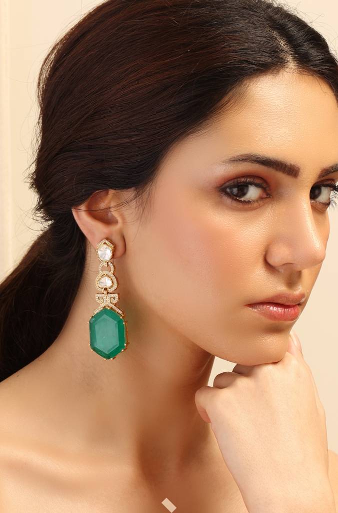 Gossamer Glam Drop Earrings : JBRSSER224