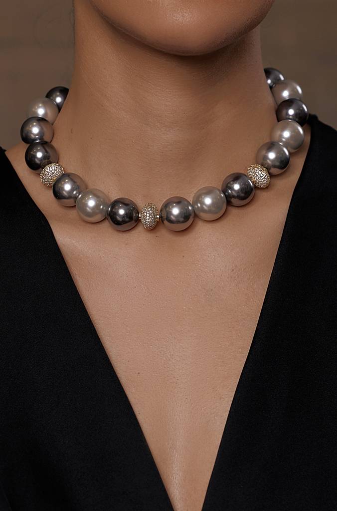 Shades Of Silver Pearl Loop Necklace : JBRSSNK162