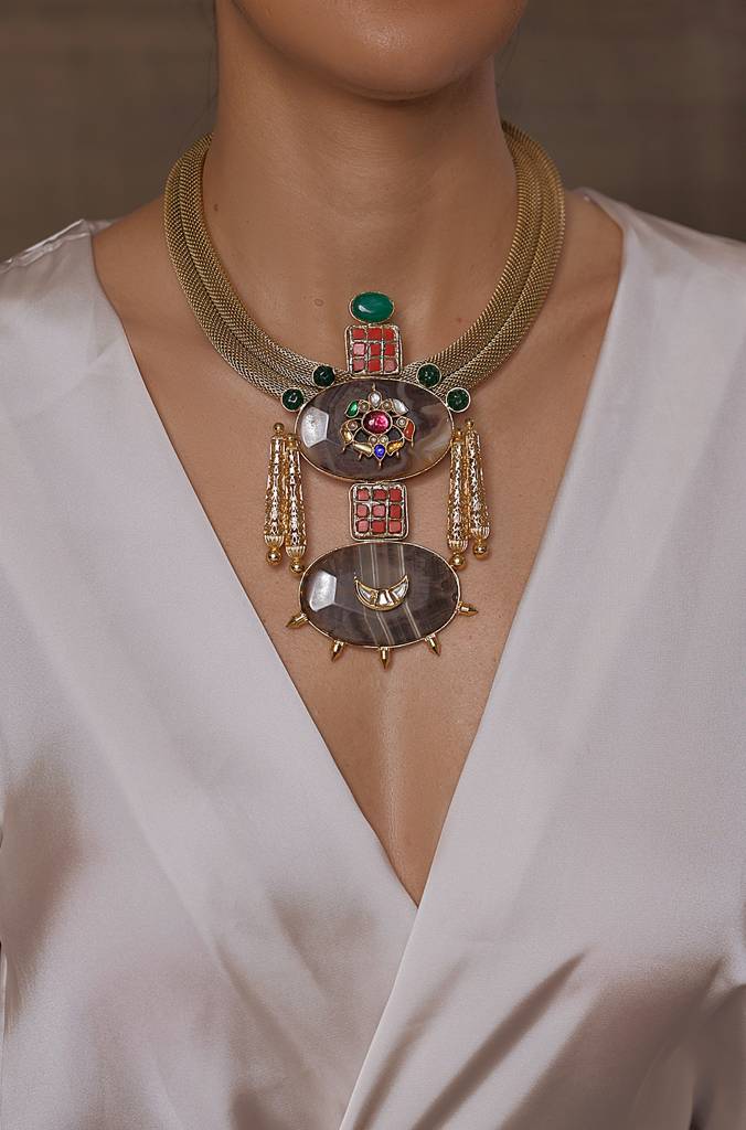 Ethereal Glow Chain Necklace : JBRSSNK166