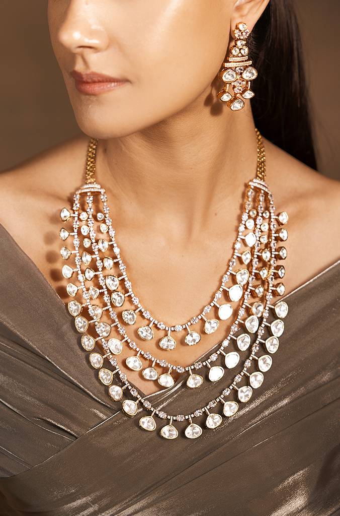 Classic Golden Necklace Set : JBRSSNK193