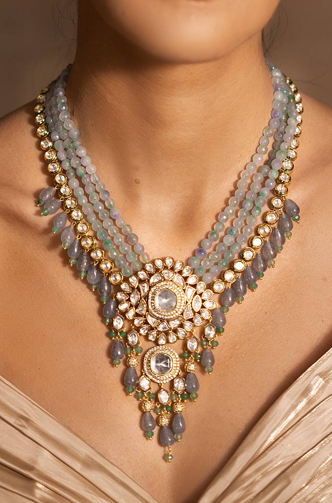Elegant Golden, Green Necklace : JBRSSNK198