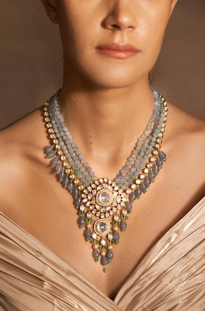 Elegant Golden, Green Necklace : JBRSSNK198